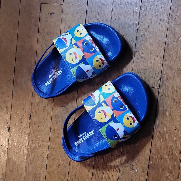 Baby Shark Sandals - Picture 1 of 5